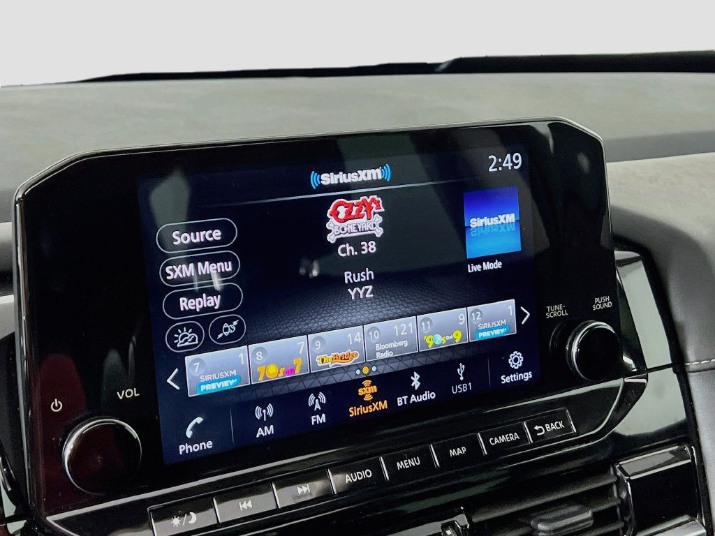 Used 2024 Nissan Pathfinder SL w/ SL Premium Package AWD/4WD image 14
