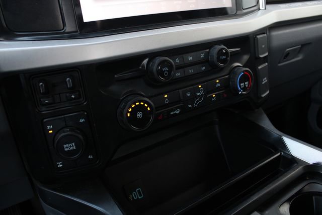 Used 2023 Ford F350 XLT w/ XLT Premium Package image 16