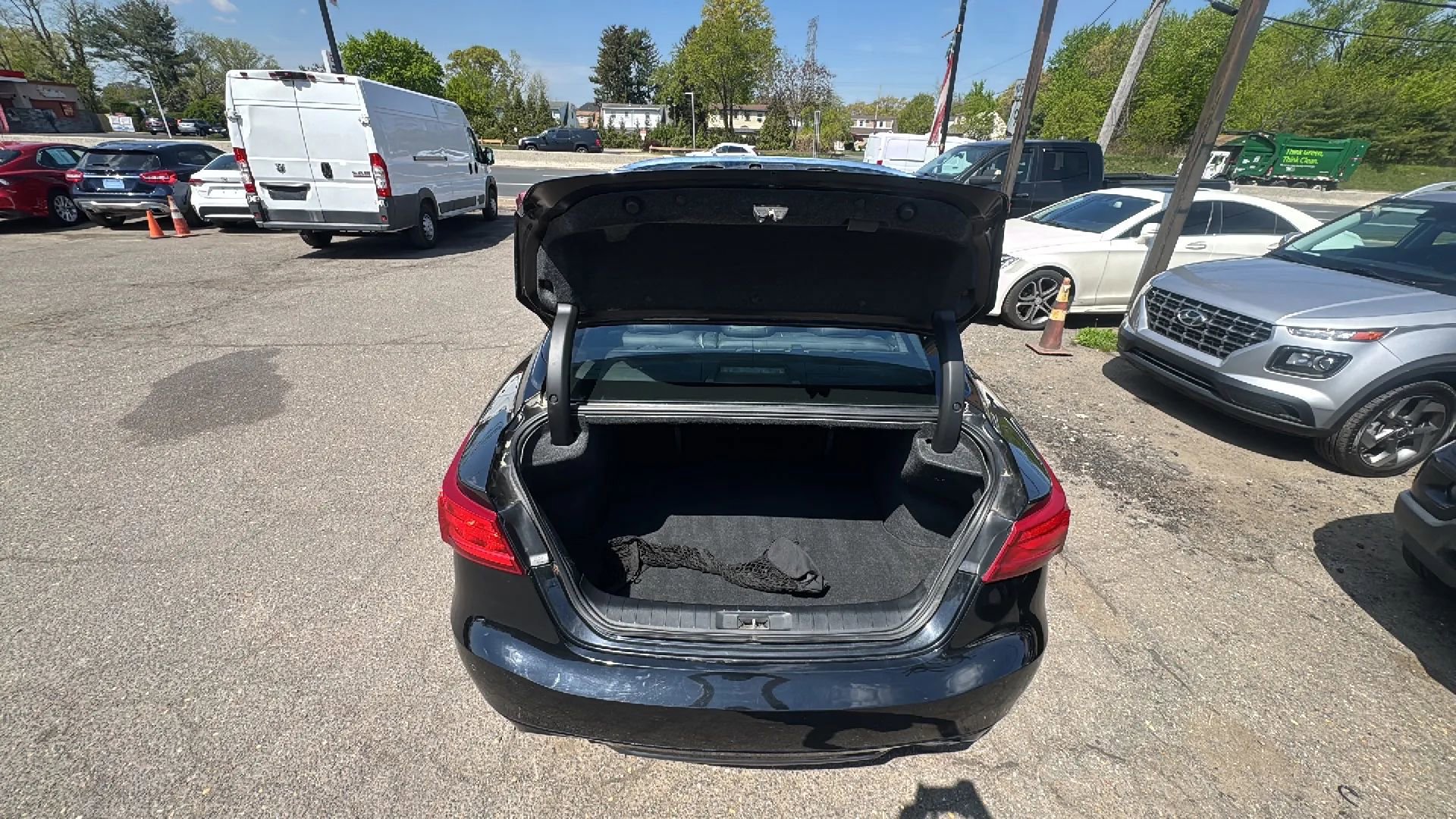 Used 2017 Nissan Maxima 3.5 SL FWD image 18