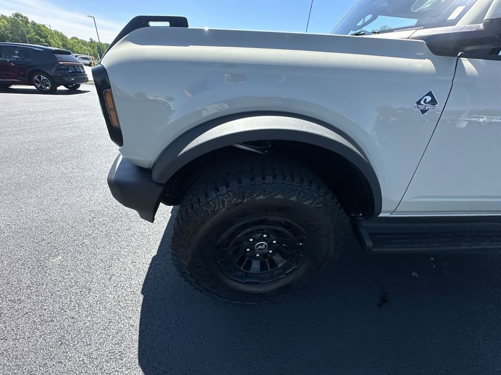 New 2026 Ford Bronco Outer Banks w/ Sasquatch Package AWD/4WD image 16