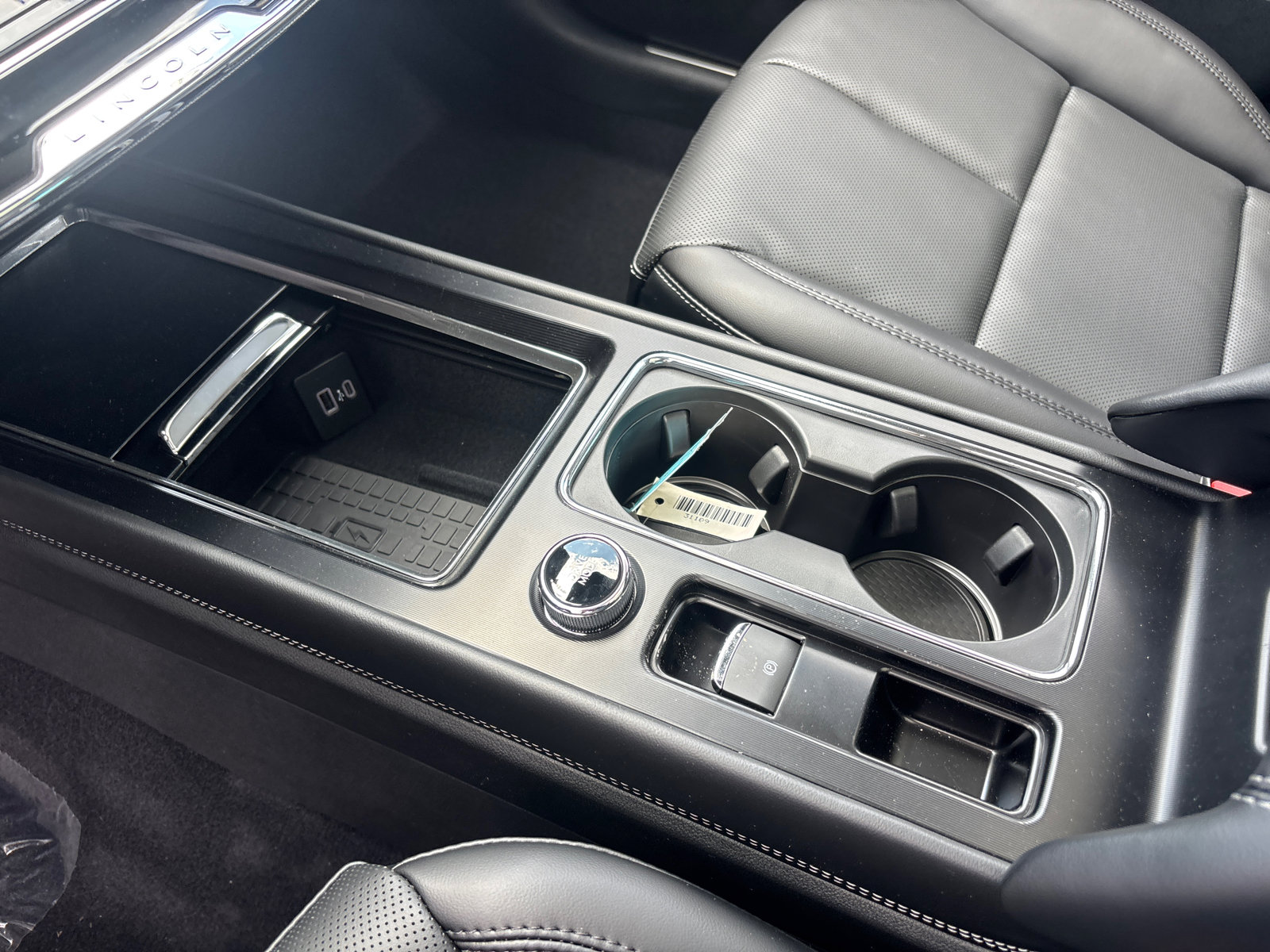 New 2026 Lincoln Corsair Premiere AWD/4WD image 24