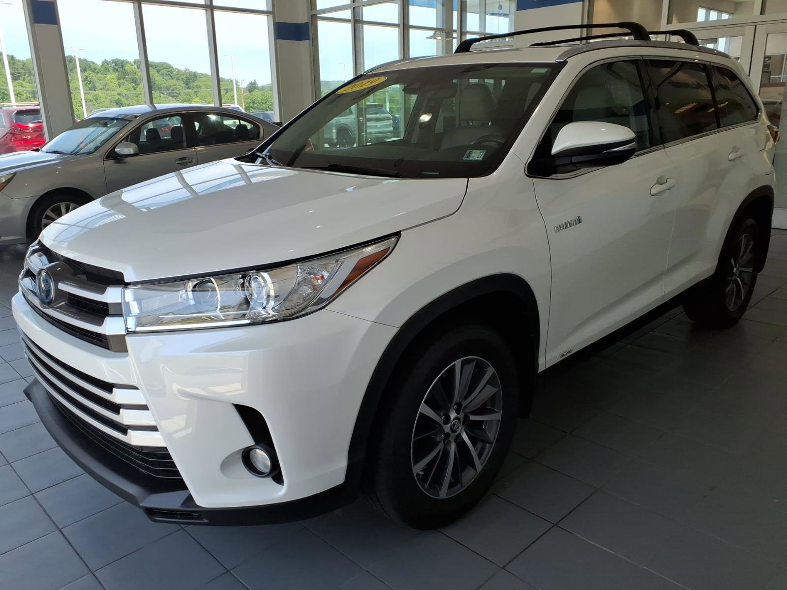 Used 2019 Toyota Highlander XLE AWD/4WD image 8