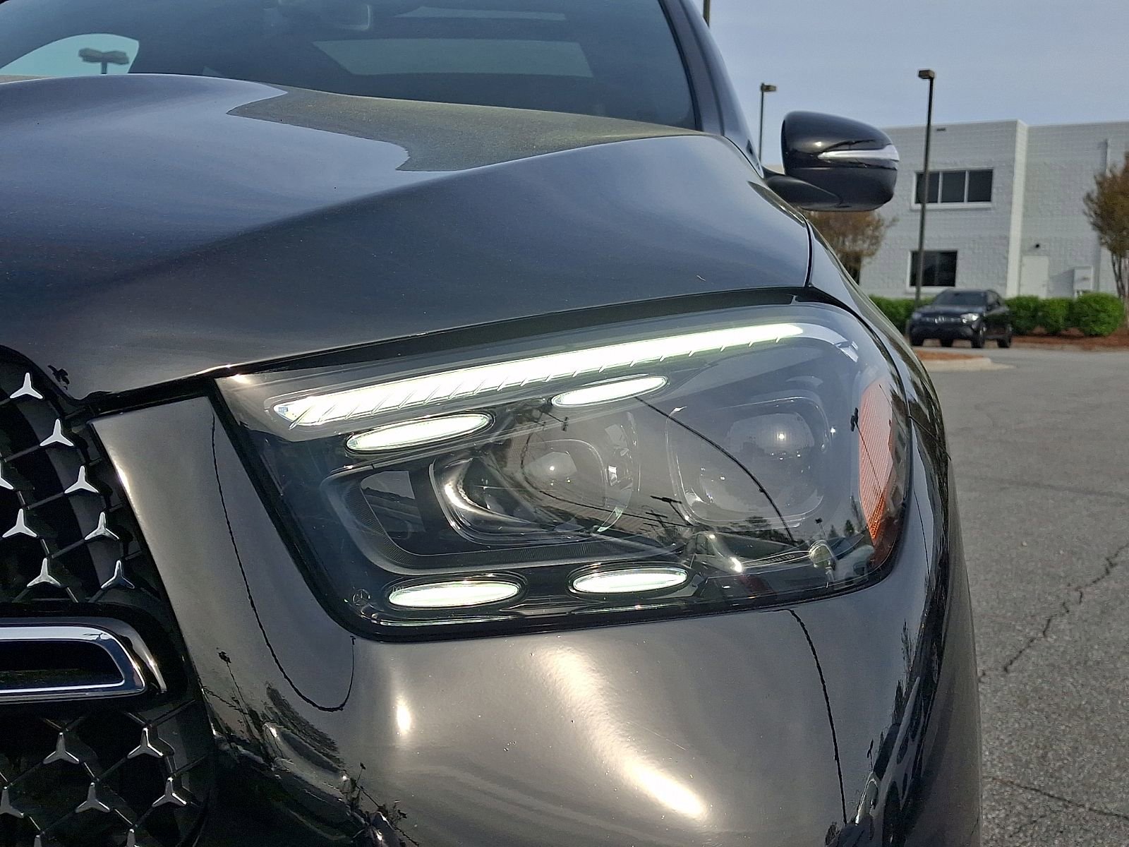 Used 2024 Mercedes-Benz GLE 450 4MATIC image 9