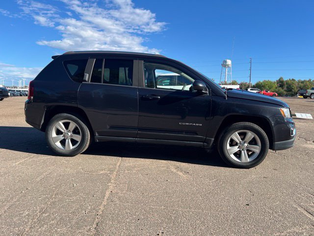 Used 2015 Jeep Compass High Altitude AWD/4WD image 7