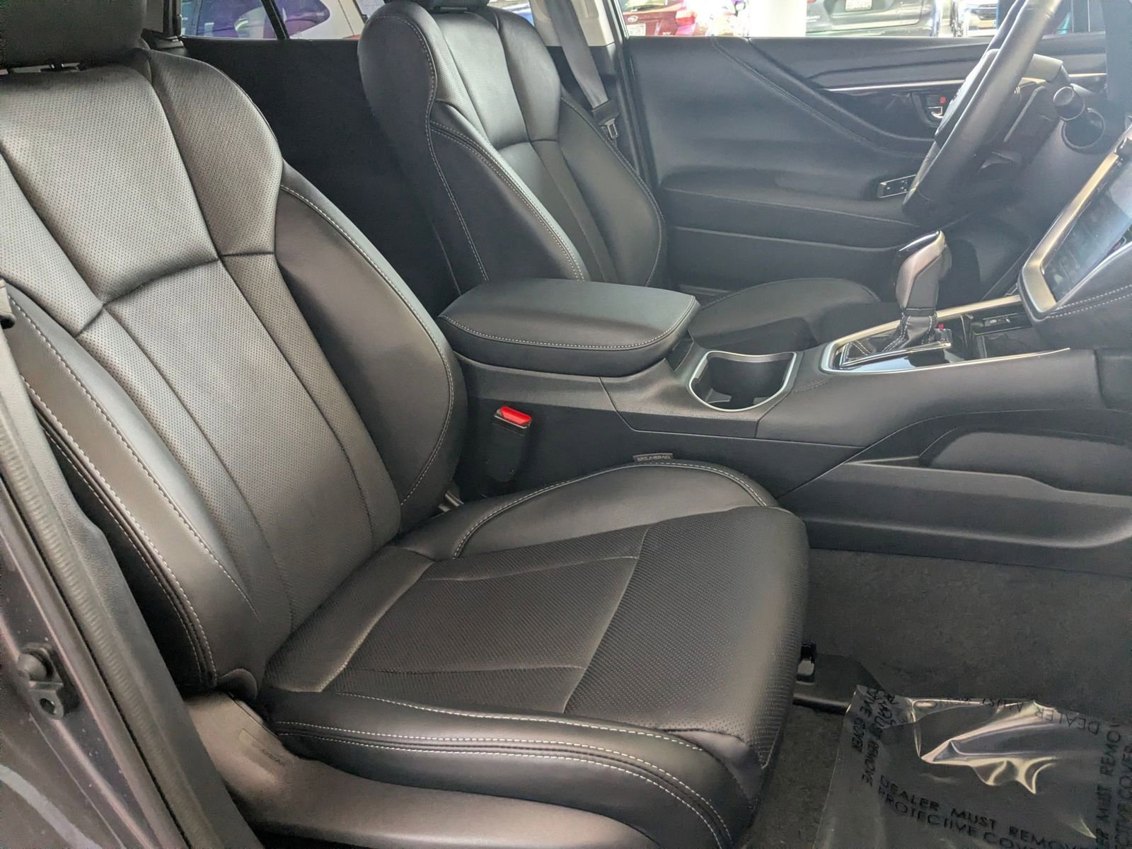 Used 2025 Subaru Outback Limited AWD/4WD image 28