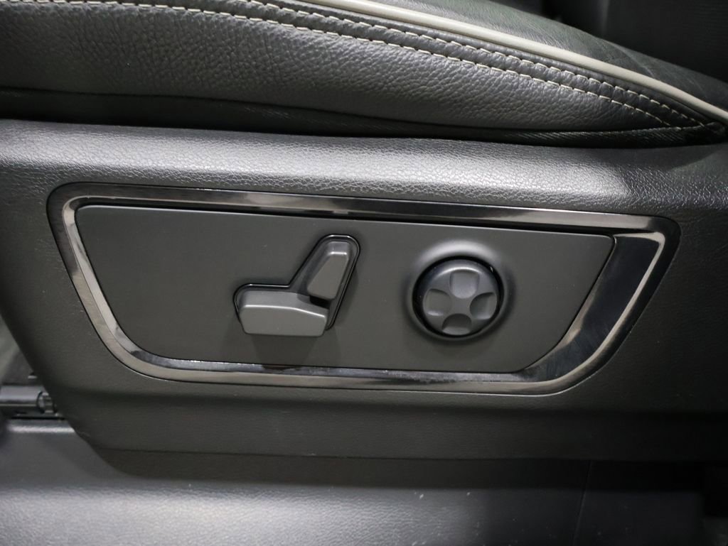 Certified 2022 RAM 1500 Limited w/ Night Edition image 15