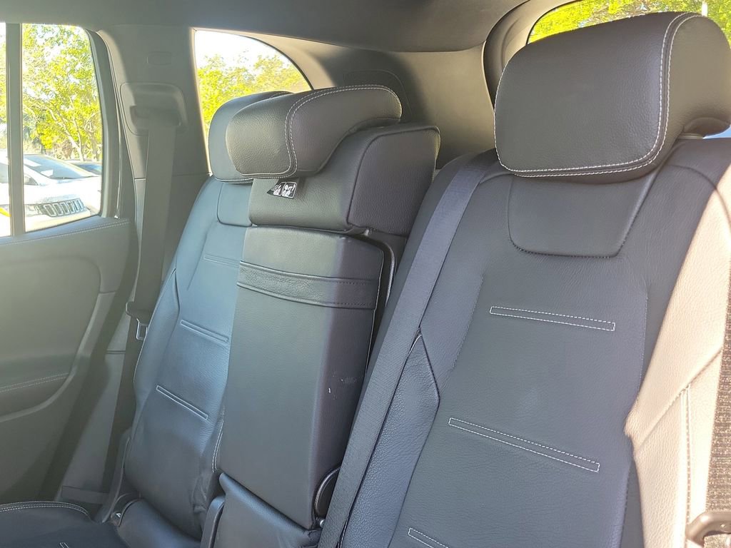 Used 2021 Mercedes-Benz GLB 35 AMG 4MATIC image 19