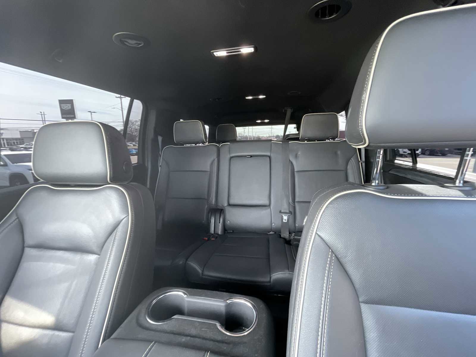 Used 2024 GMC Yukon XL SLT image 20