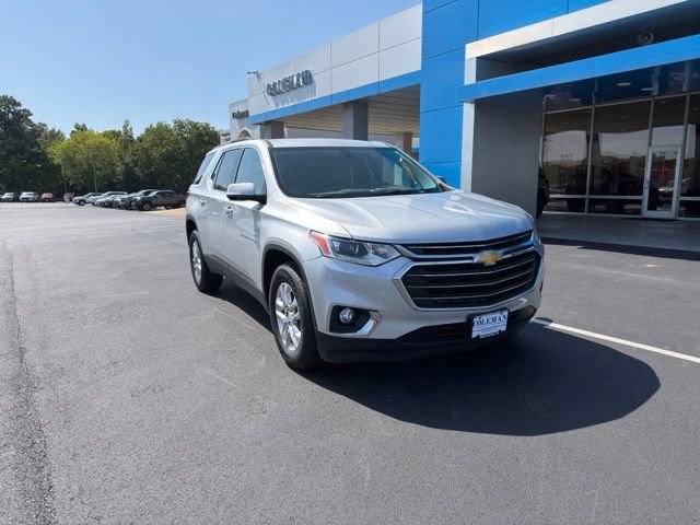 Used 2019 Chevrolet Traverse LT FWD image 2