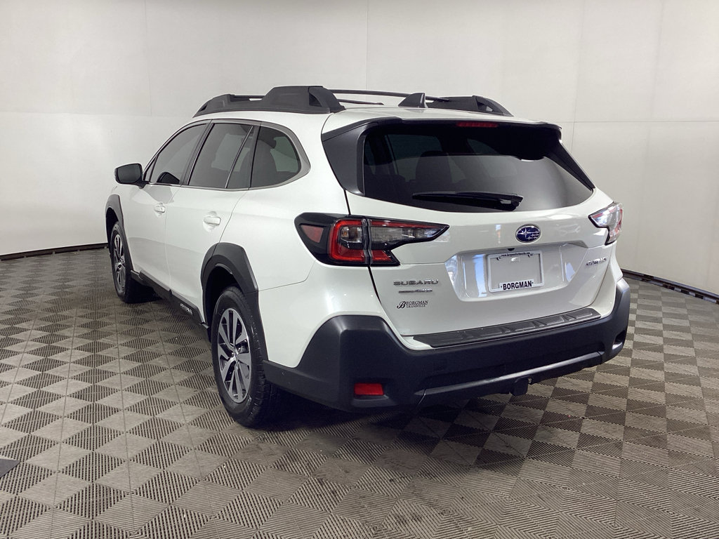 Used 2025 Subaru Outback Premium w/ Popular Package #1A AWD/4WD image 4