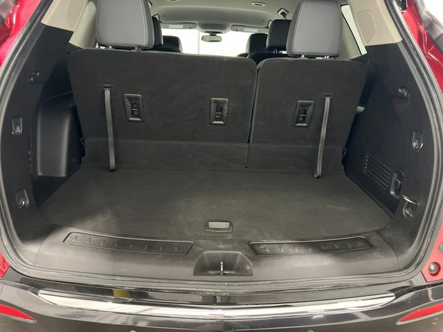 Used 2021 Buick Enclave Essence w/ Sound and Sites Package image 15