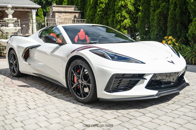 Used 2020 Chevrolet Corvette Stingray Premium Cpe w/ 3LT Preferred Equipment Group RWD image 12
