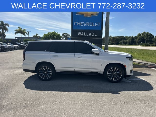 Used 2021 Cadillac Escalade Sport w/ Driver Assist Tech Package AWD/4WD image 7