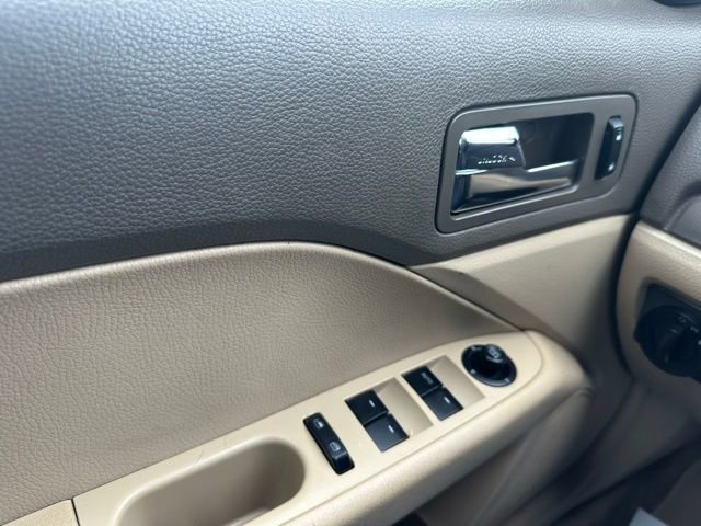 Used 2006 Ford Fusion SE FWD image 43