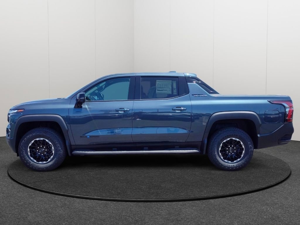 New 2026 Chevrolet Silverado EV Trail Boss w/ Premium Package image 2