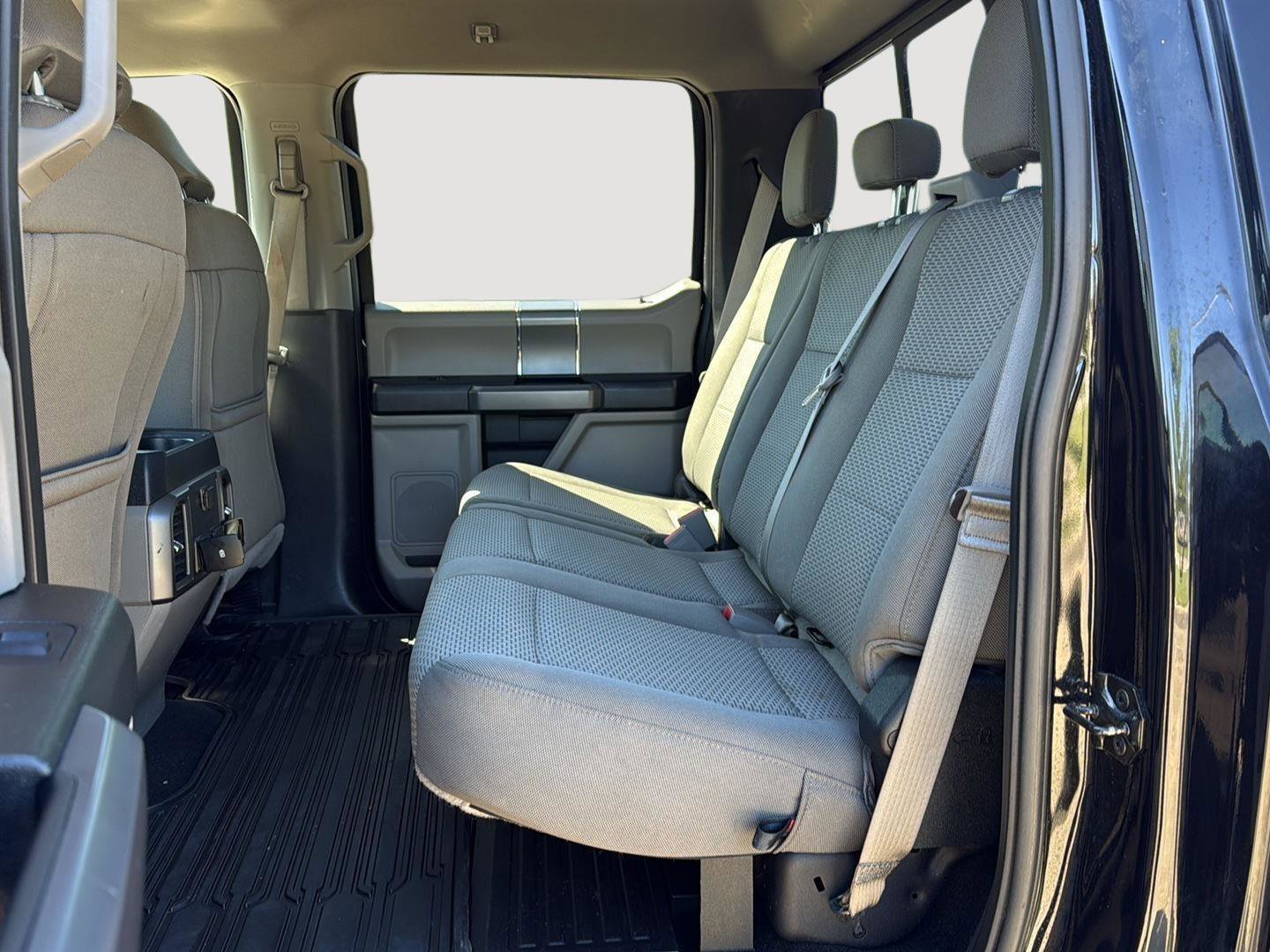 Used 2019 Ford F250 XLT w/ XLT Premium Package image 24