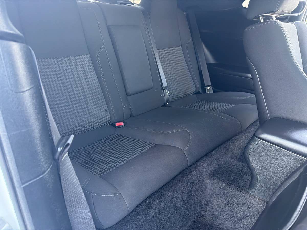 Used 2018 Dodge Challenger SXT RWD image 30