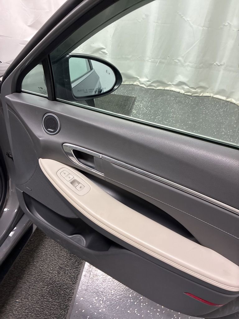 Used 2023 Hyundai Sonata Limited image 28