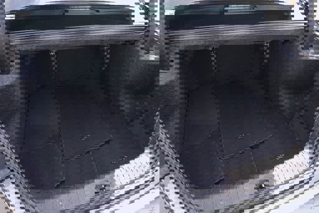 Used 2018 Nissan Maxima Platinum image 24