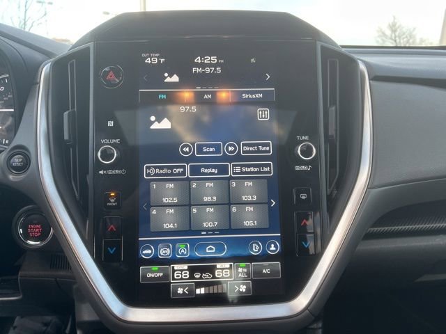 Used 2024 Subaru Crosstrek 2.0i Premium image 16