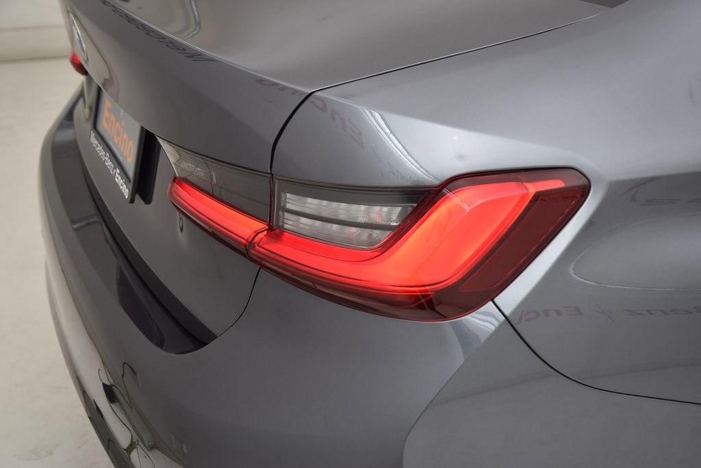 Used 2021 BMW 330i Sedan w/ Driving Assistance Package image 14