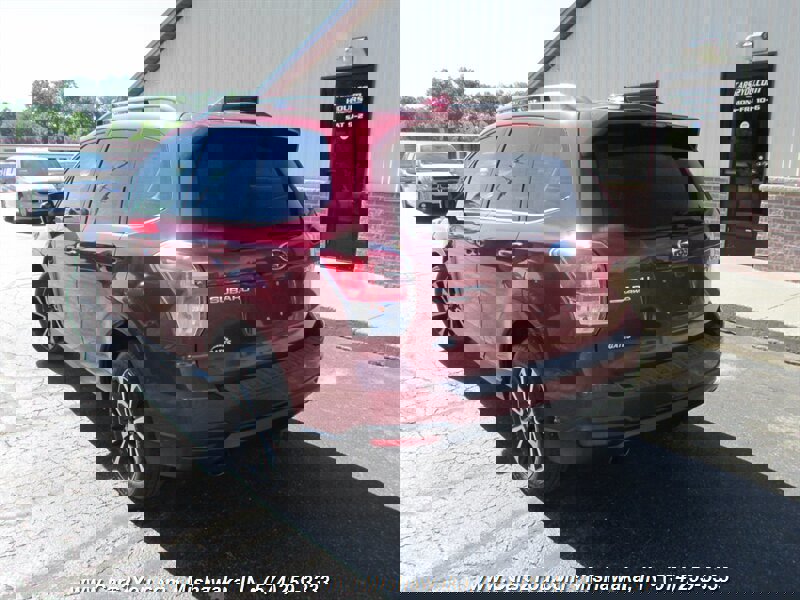 Used 2017 Subaru Forester 2.0XT Premium image 3