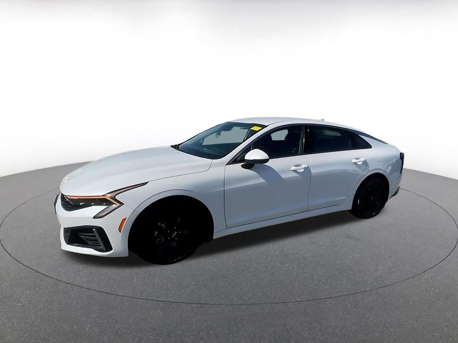 Used 2025 Kia K5 LXS image 9