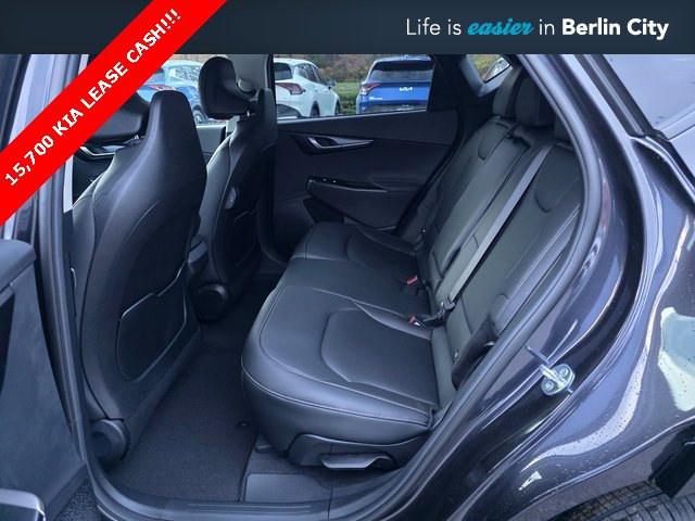 New 2025 Kia EV6 Wind image 17