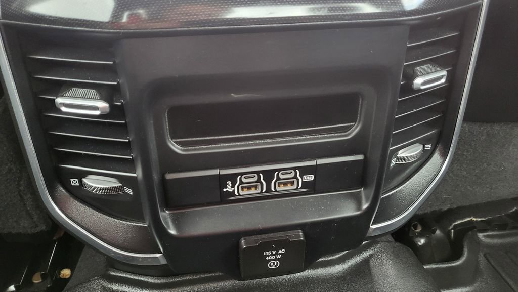 Used 2020 RAM 2500 Laramie w/ Night Edition image 22