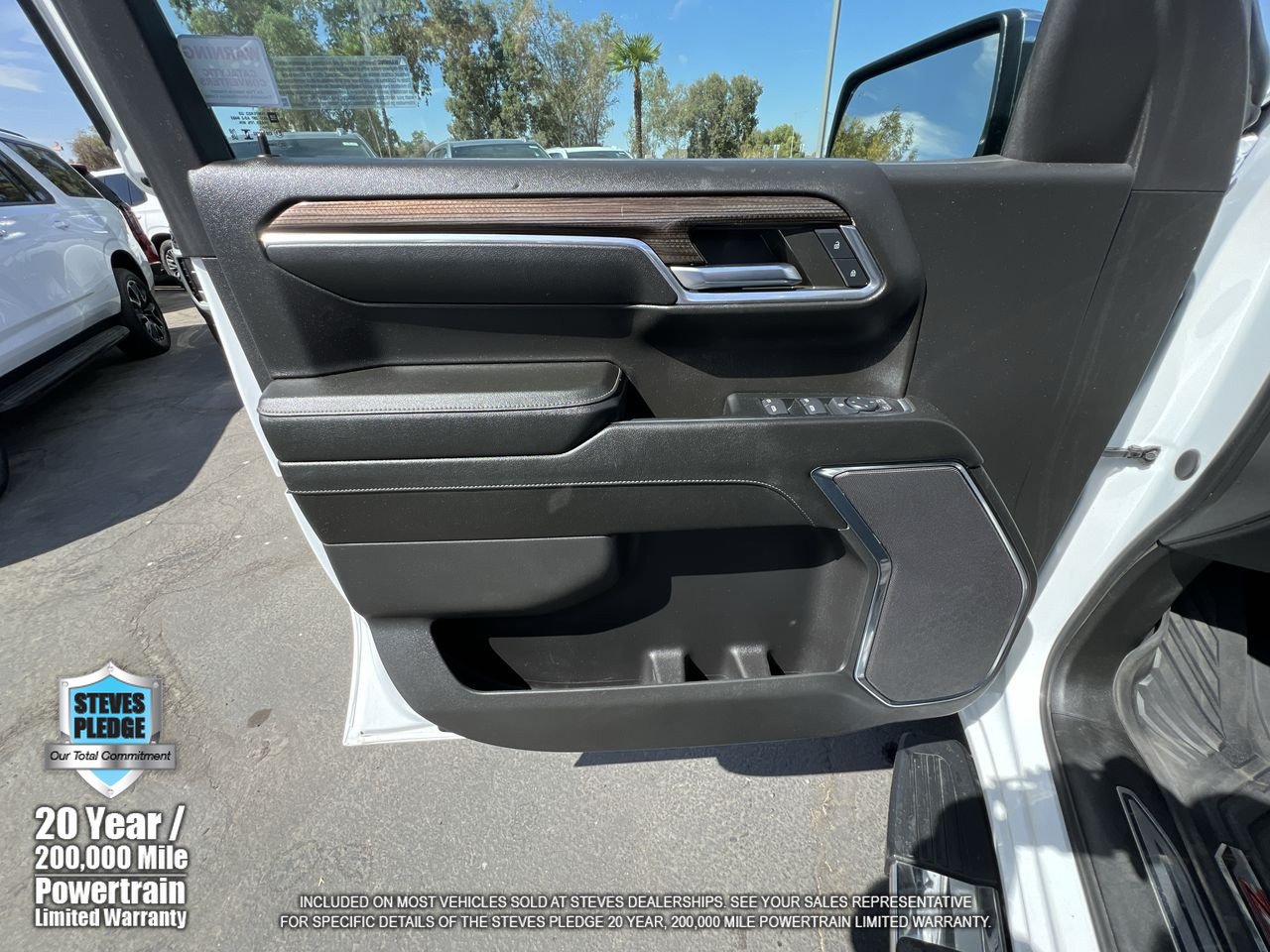 Certified 2024 Chevrolet Silverado 1500 LT AWD/4WD image 24