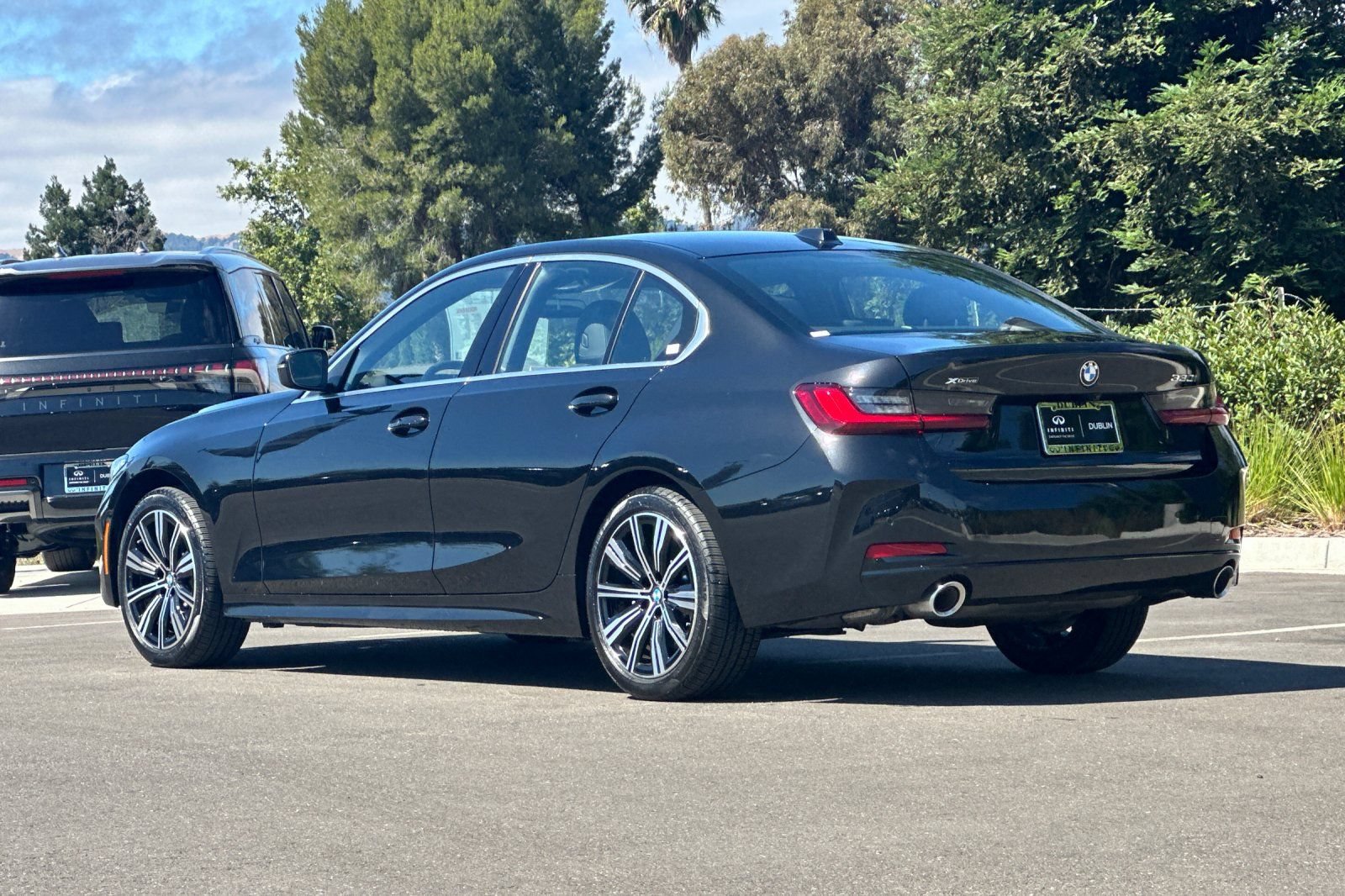 Used 2025 BMW 330i xDrive Sedan AWD/4WD image 6