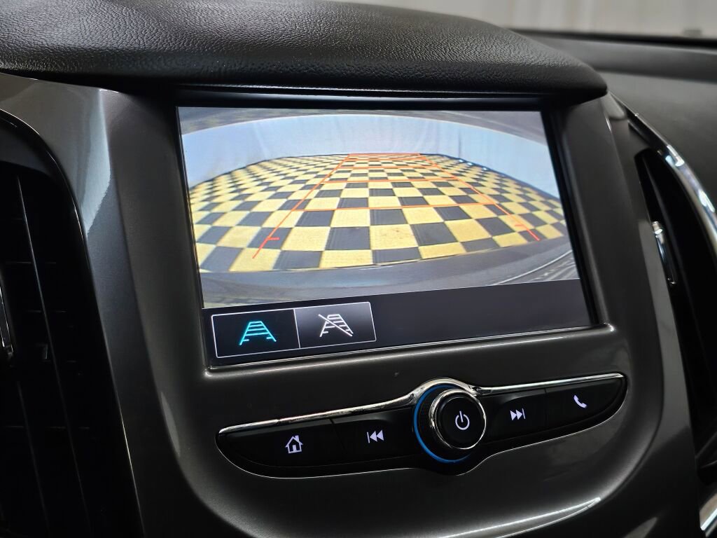 Used 2017 Chevrolet Cruze LT FWD image 27