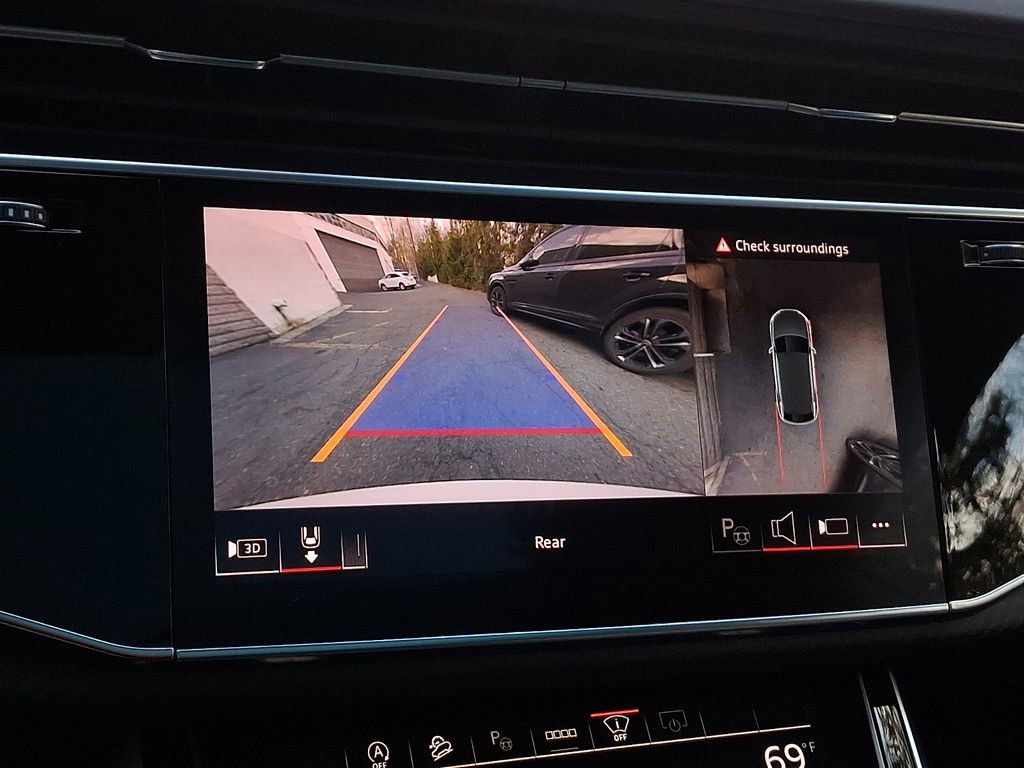 Certified 2025 Audi SQ8 Prestige image 8