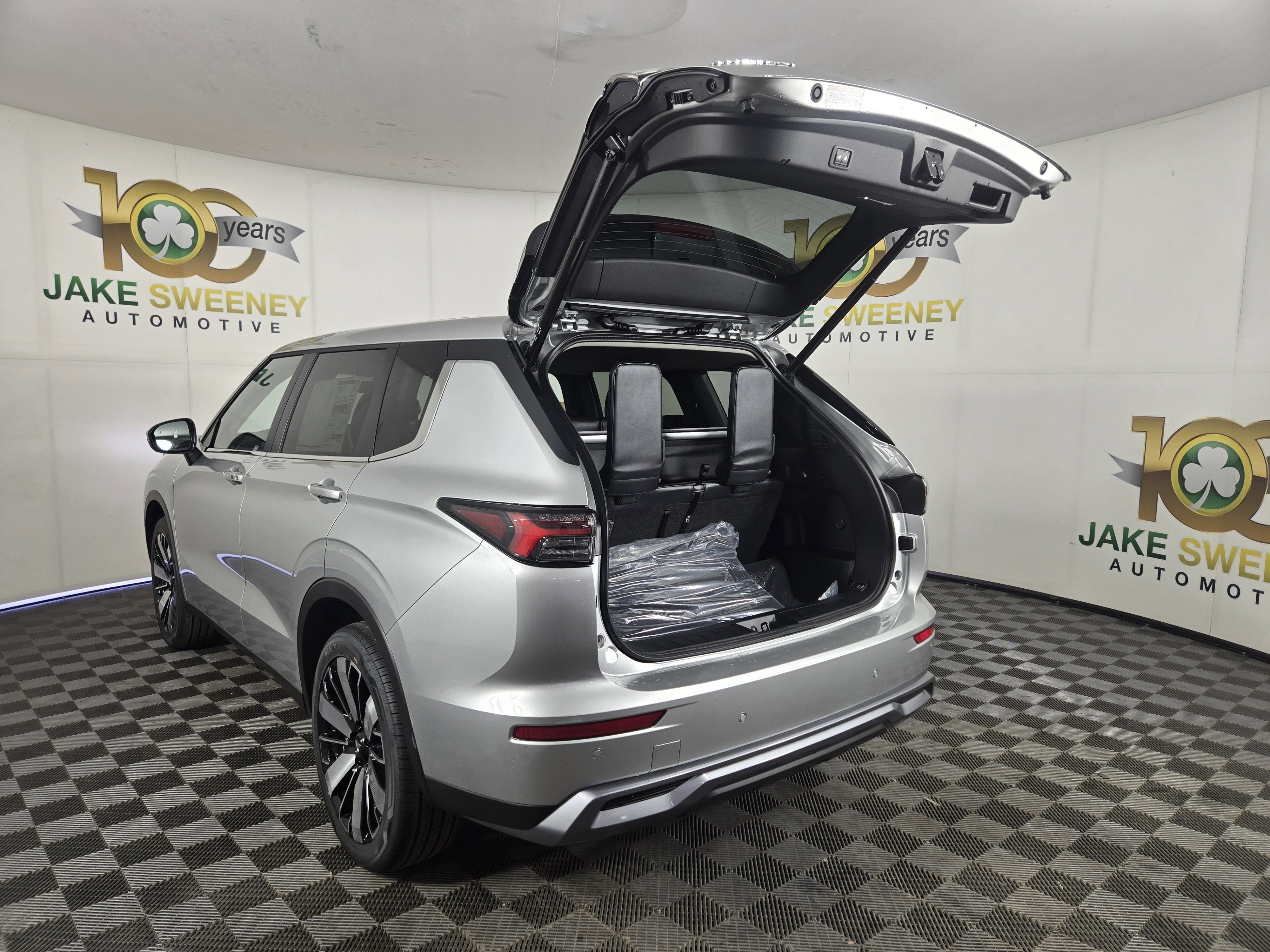 New 2026 Mitsubishi Outlander SE FWD image 31