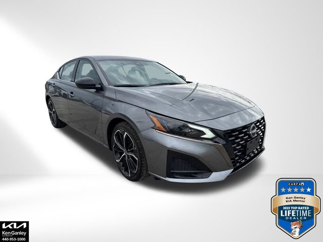 Used 2024 Nissan Altima 2.5 SR