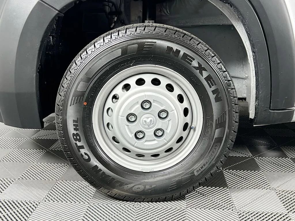 Used 2024 RAM ProMaster 3500 w/ Convenience Group image 27