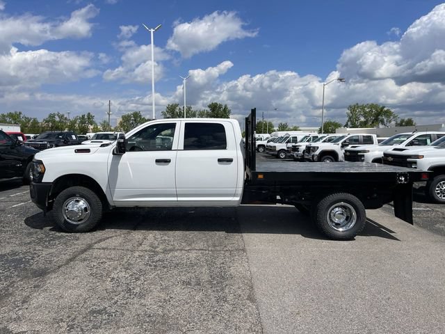 Used 2024 RAM 3500 Tradesman AWD/4WD image 9
