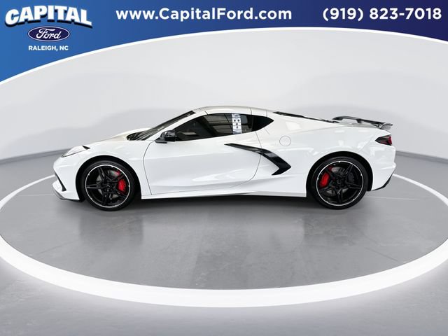 Used 2023 Chevrolet Corvette Stingray Coupe w/ Z51 Performance Package RWD image 5