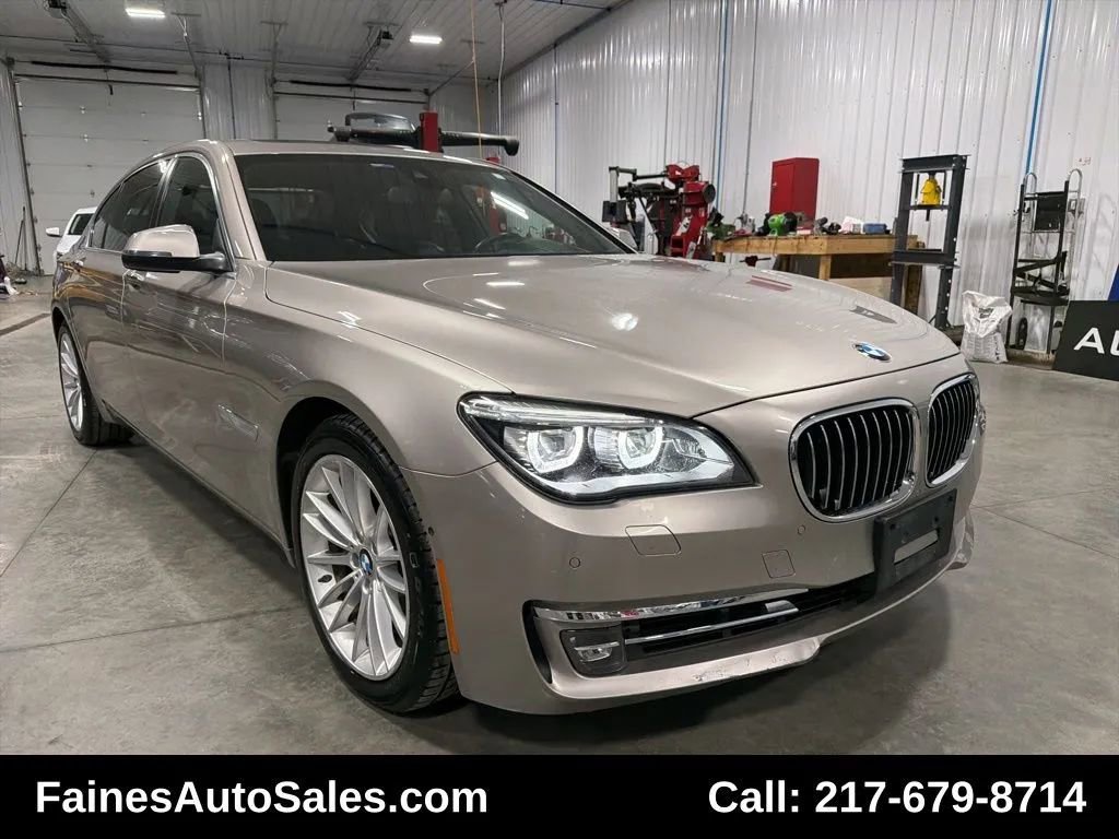 Used 2015 BMW 750Li xDrive 750Li xDrive Sedan 4D image 30