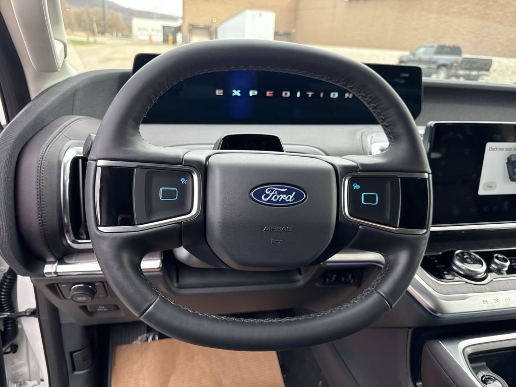 New 2026 Ford Expedition Max Platinum w/ Platinum Ultimate Package AWD/4WD image 11