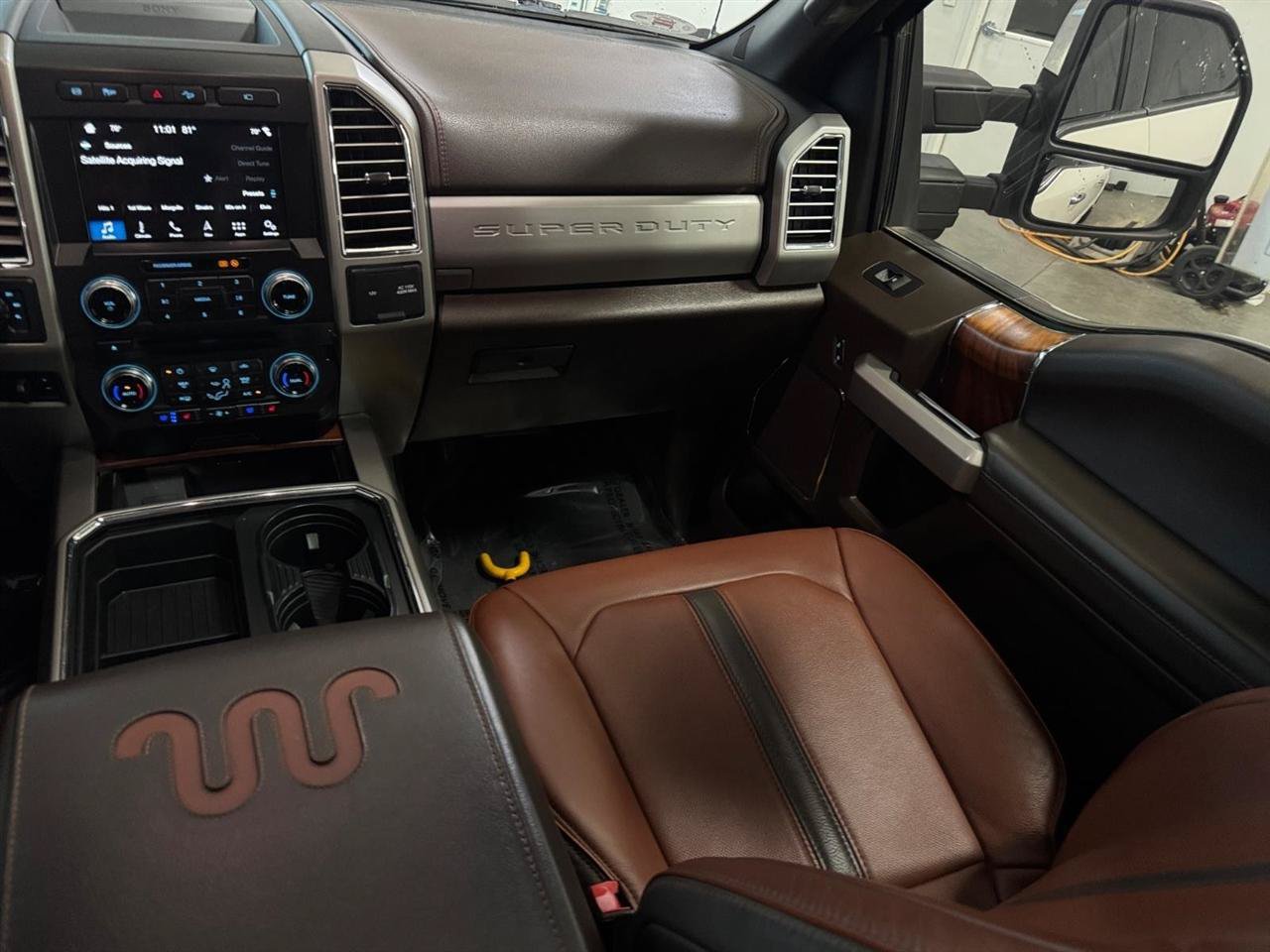 Used 2018 Ford F350 King Ranch w/ King Ranch Ultimate Package AWD/4WD image 6