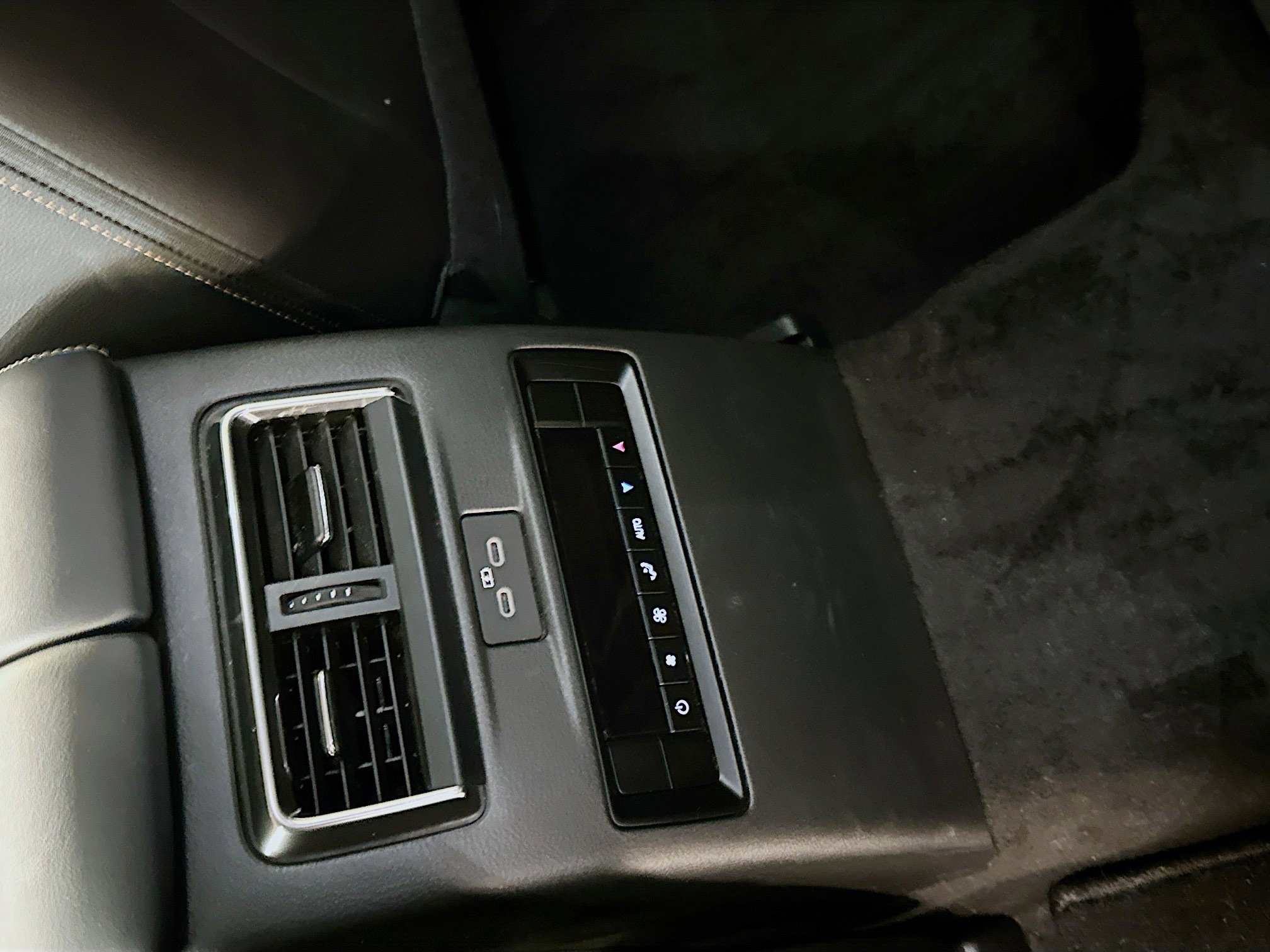 Used 2025 MAZDA CX-90 3.3 Turbo w/ Premium Sport Pkg image 27