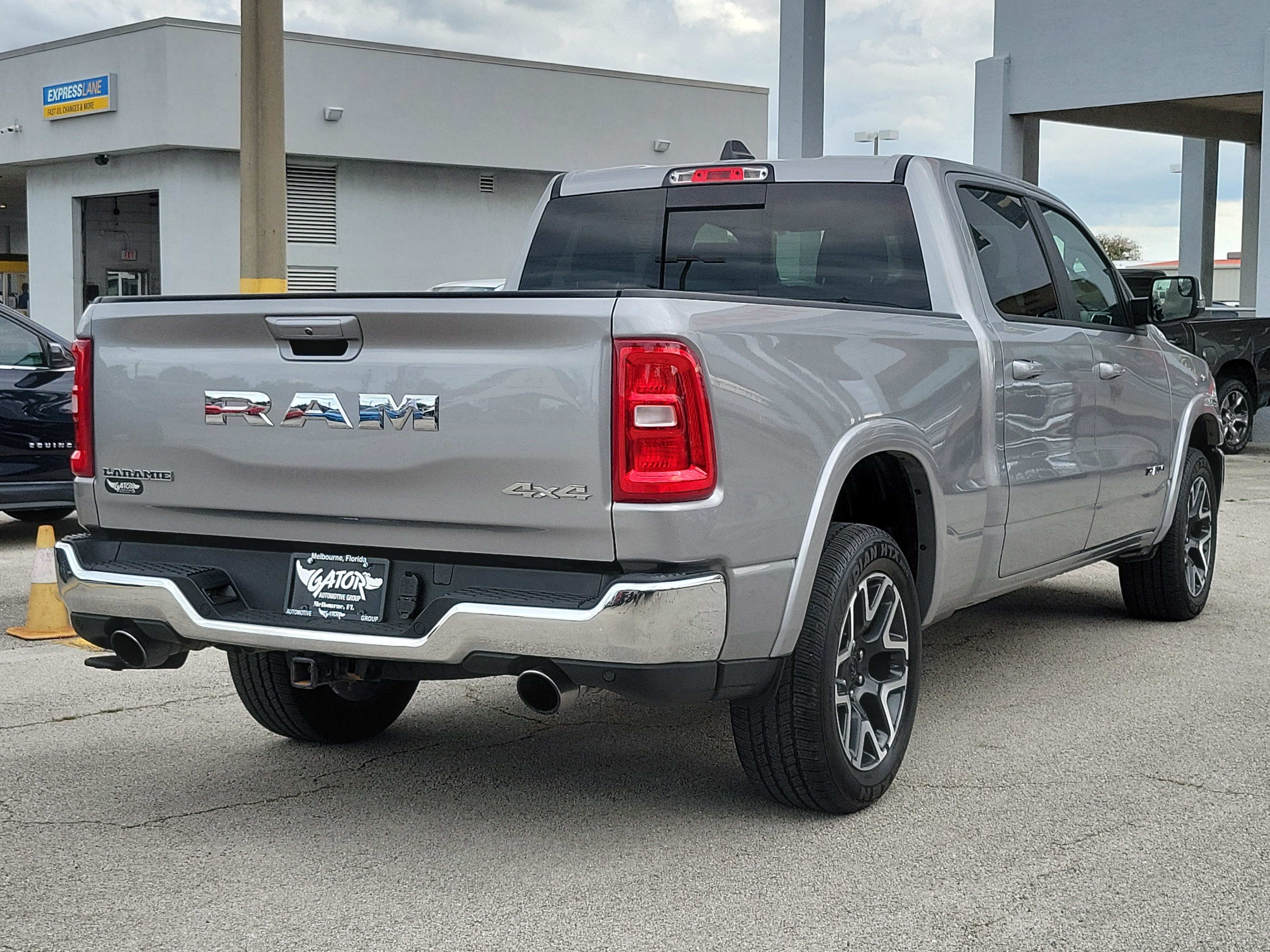 Used 2025 RAM 1500 Laramie w/ Bed Utility Group AWD/4WD image 4