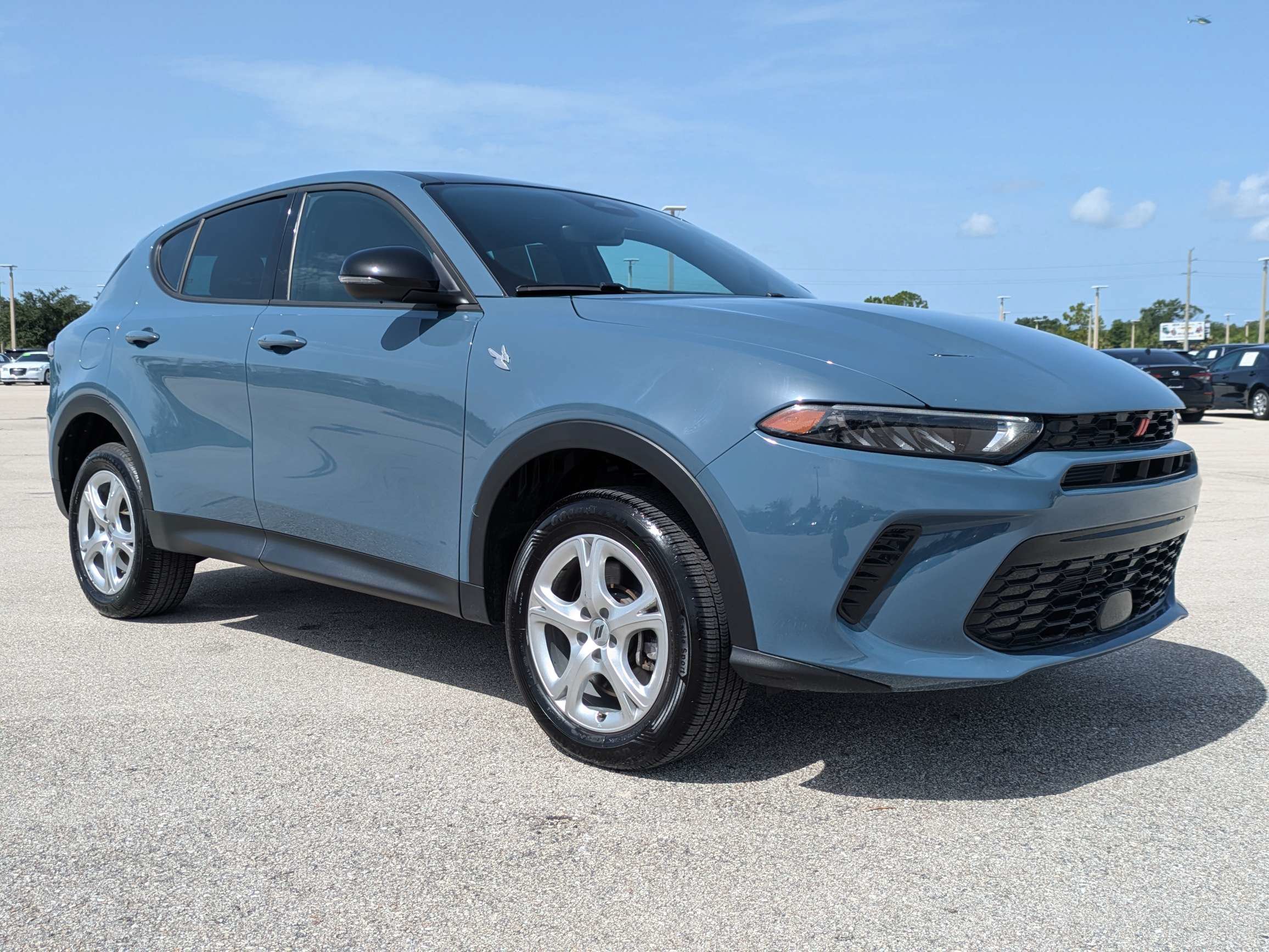Used 2025 Dodge Hornet GT w/ GT Plus Package AWD/4WD image 2