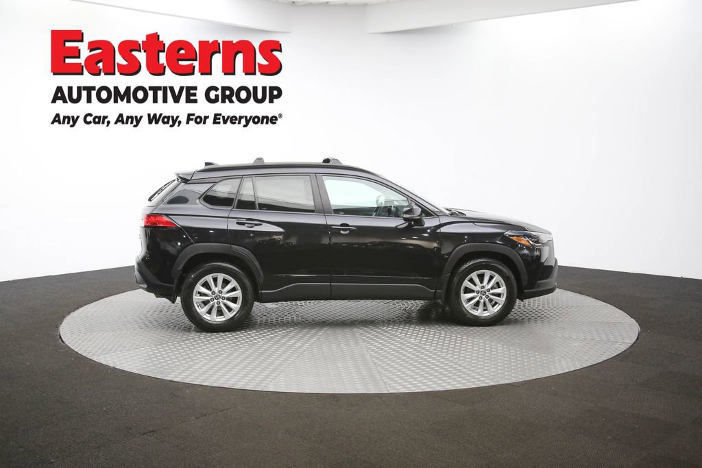 Used 2022 Toyota Corolla Cross LE image 41