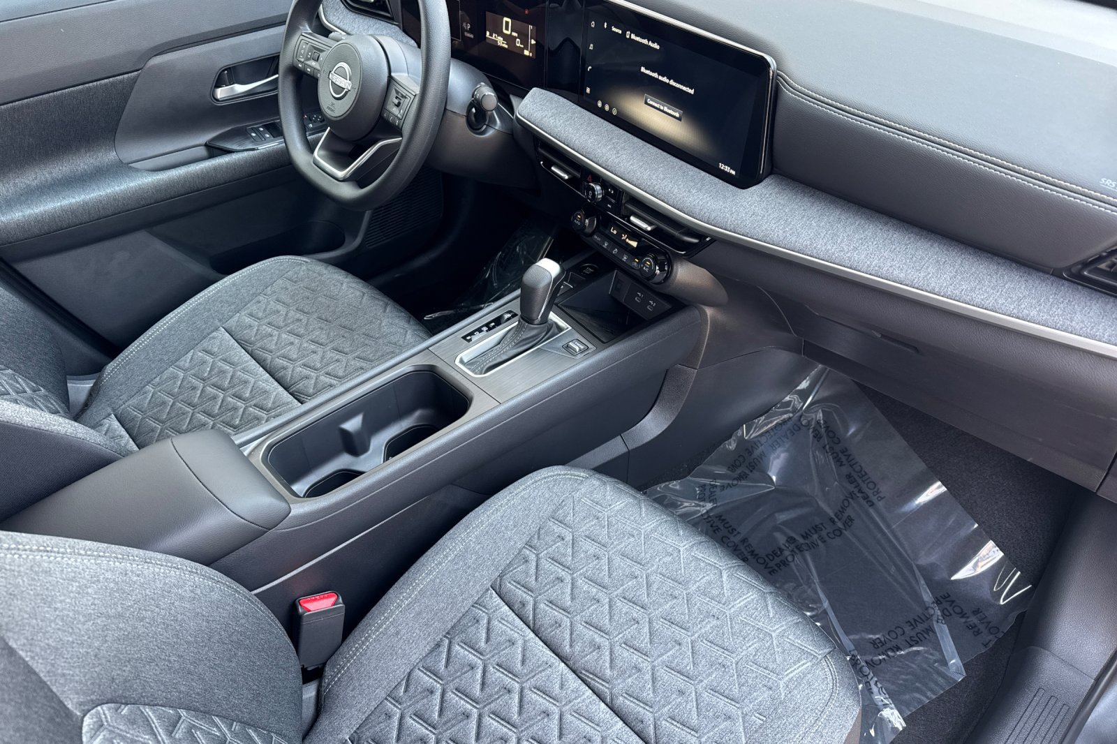 New 2026 Nissan Kicks SV FWD image 13