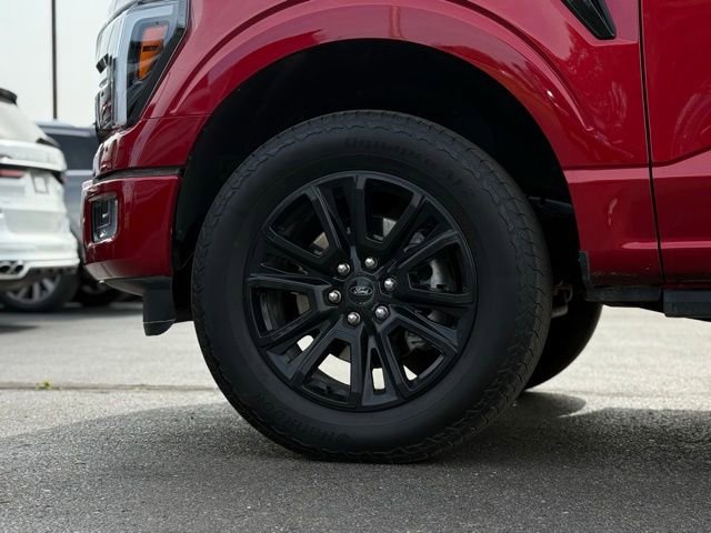 Used 2025 Ford F150 Platinum w/ FX4 Off-Road Package AWD/4WD image 45