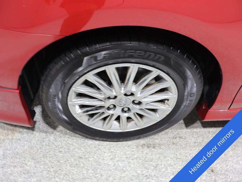 Used 2007 Toyota Camry XLE FWD image 8