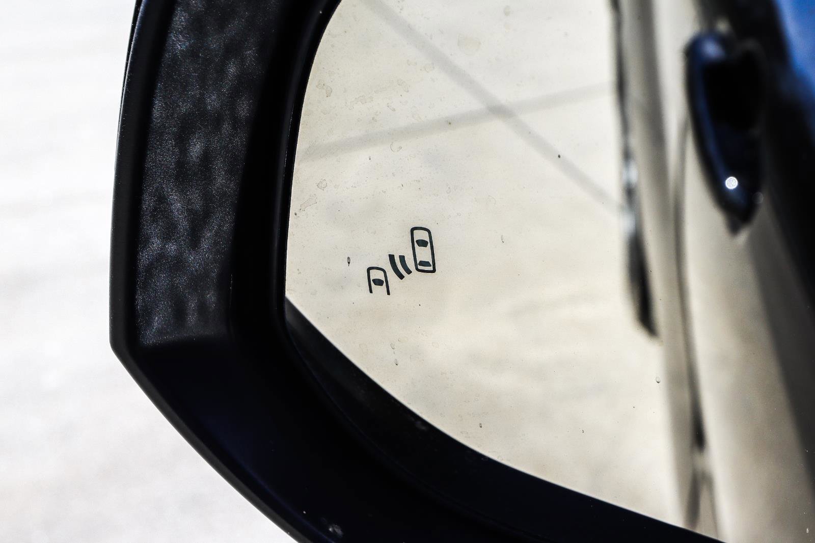 Used 2021 Toyota Highlander XLE image 16