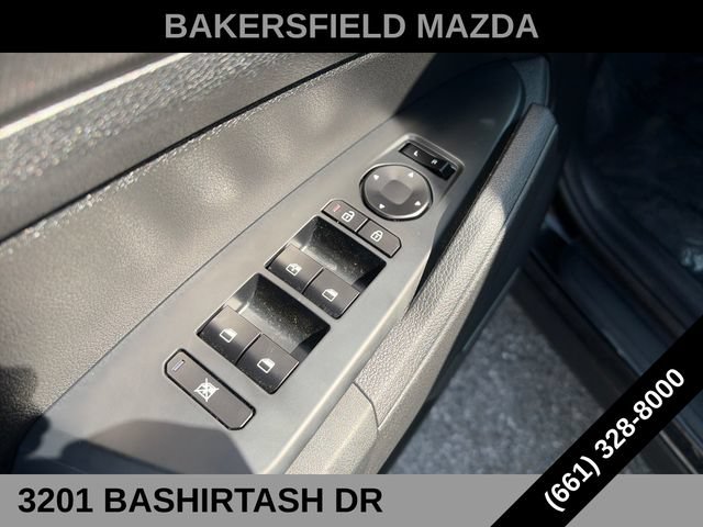 Used 2026 Kia Sportage LX FWD image 11